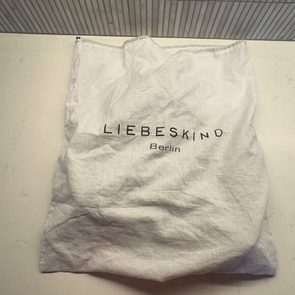 Lieberskind Berlin Beige Leather Crossbody Bag with Front Flap Zipper Pocket - Picture 2 of 10